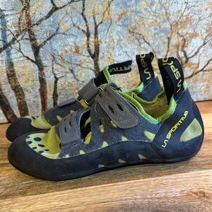 La Sportiva Women’s size 9 Green Tarantula Climbing/Rock/ Gym Shoes